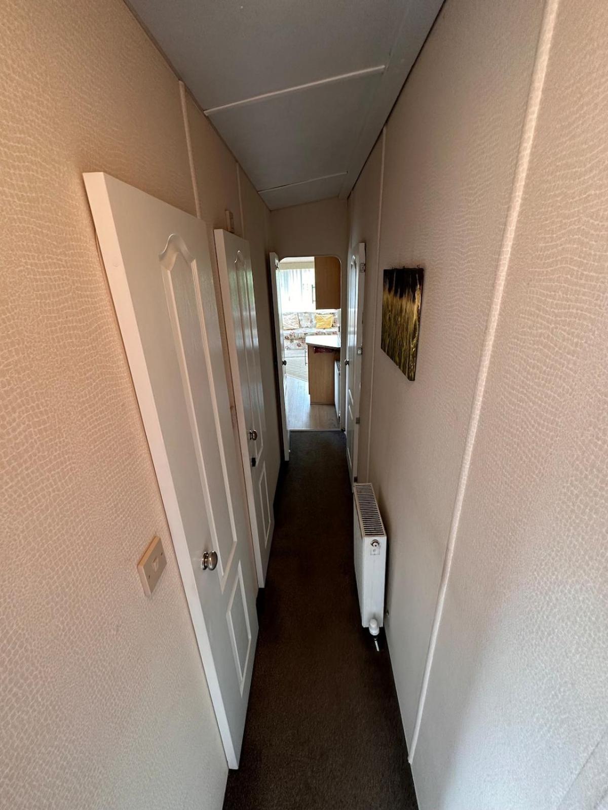4-Bedroom Cosalt Caravan In Uddingston, Glasgow Exterior foto